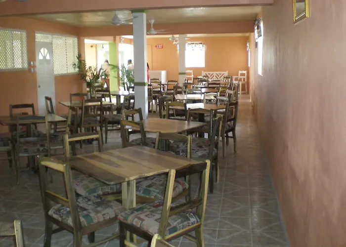 Norman's Court & Sky Restaurant Club Montego Bay